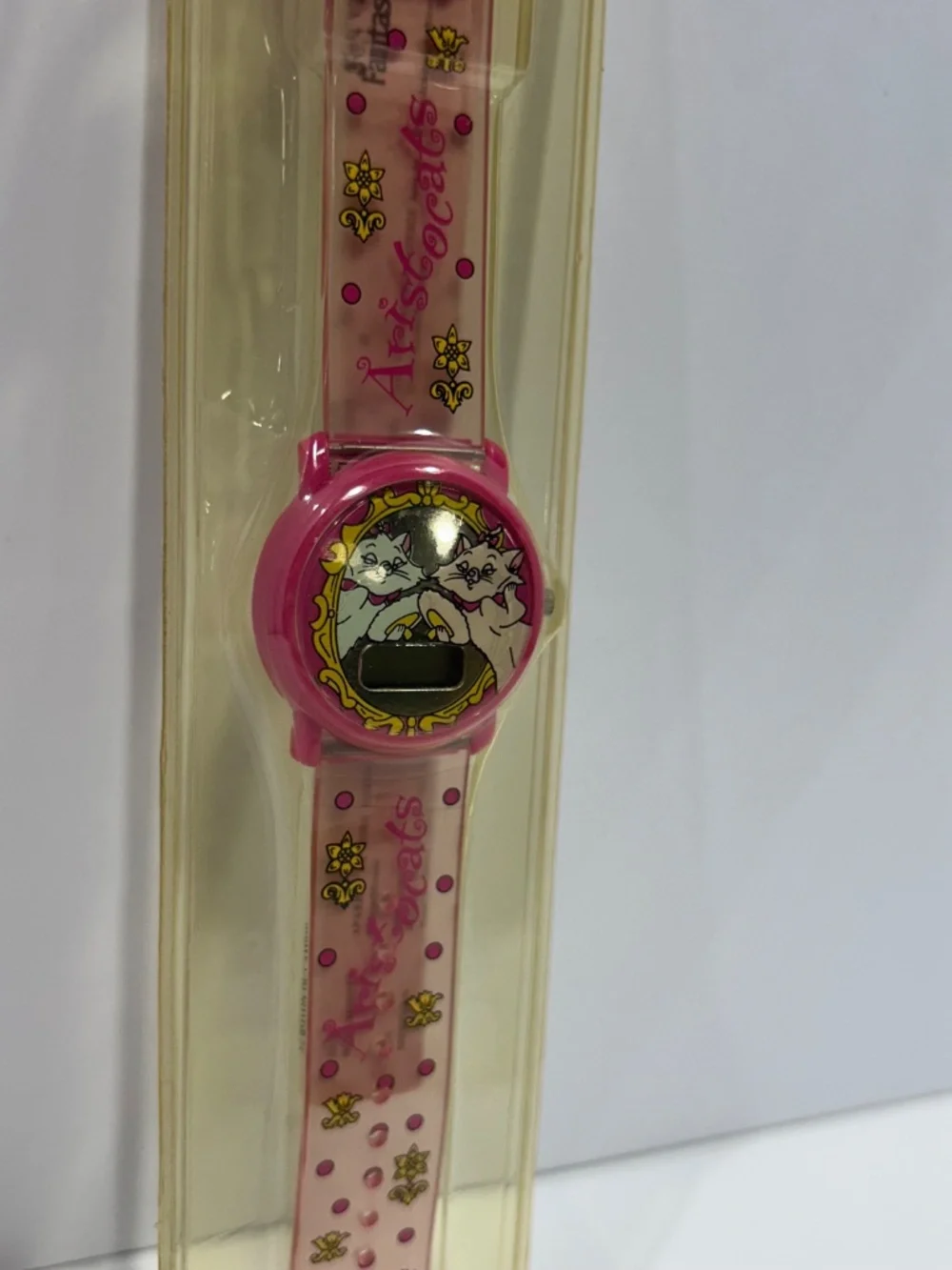 Aristocats Marie the cat/kitten Disneyana collectible watch DIGITAL PINK vintage